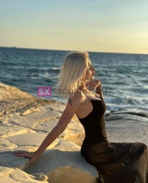 Aphrodites #4