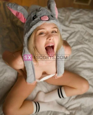 Bella Jung #4