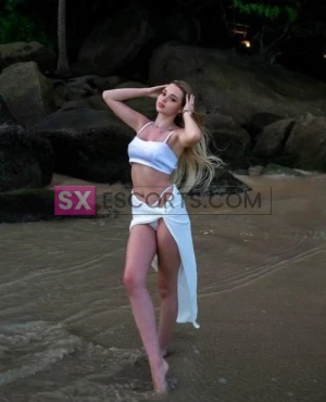 Amalia #6
